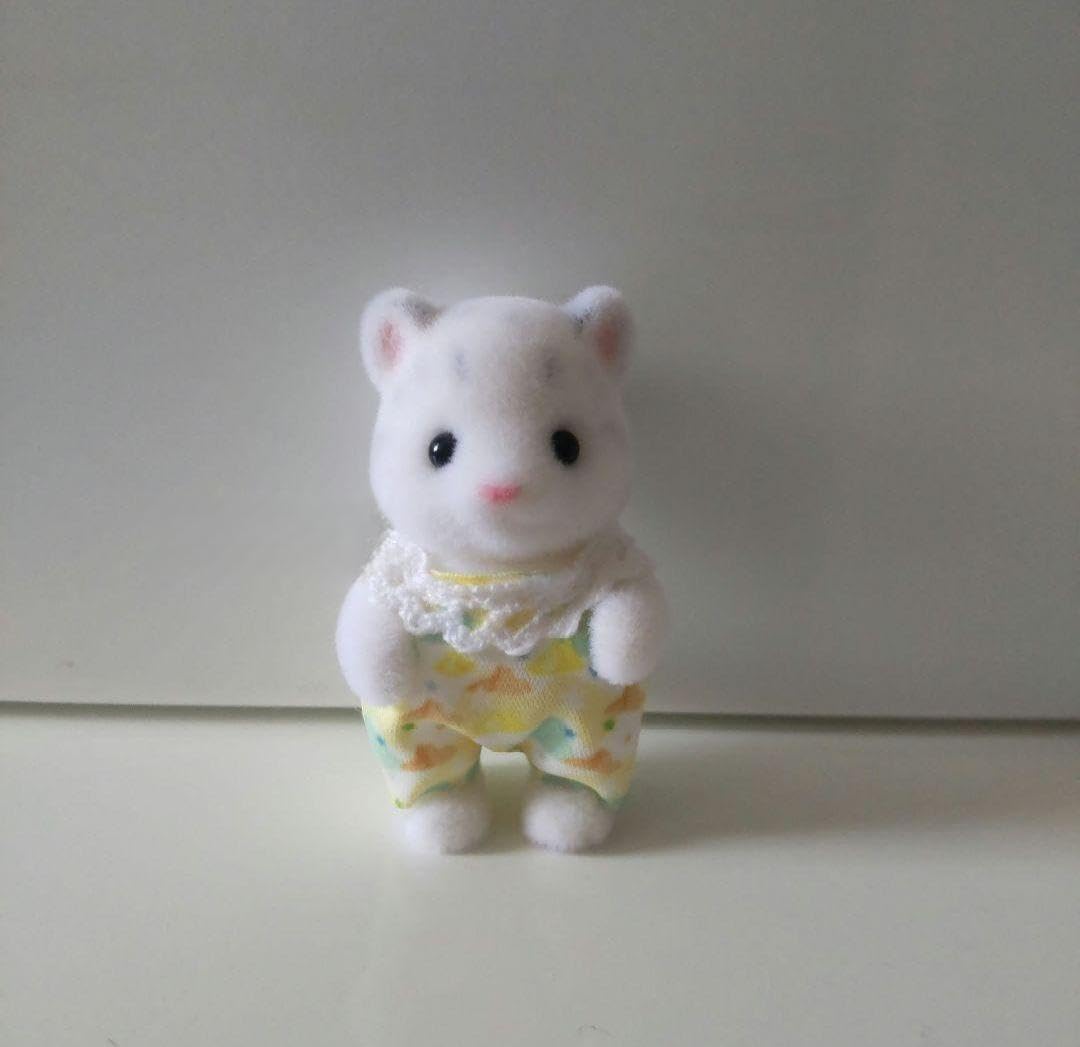 Amazon | シルバニアファミリー ゆきヒョウの赤ちゃん ユキヒョウ